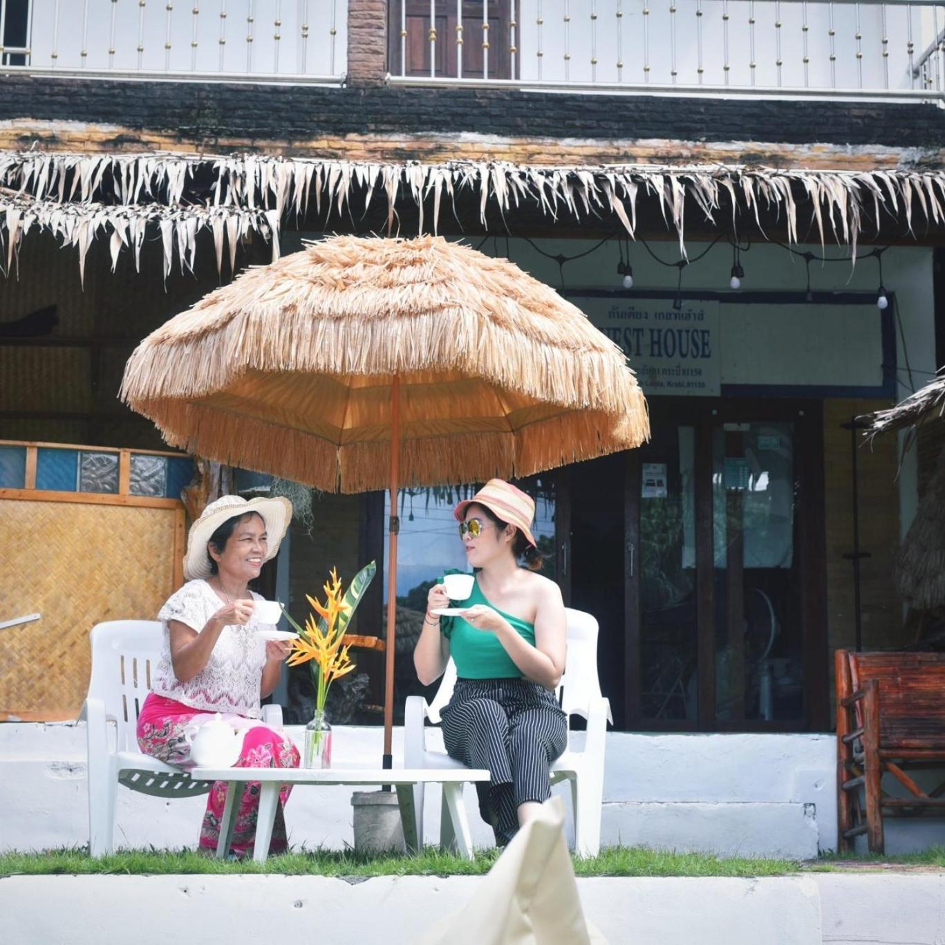 Tiki Bar-Kantiang Guesthouse Koh Lanta Exterior photo