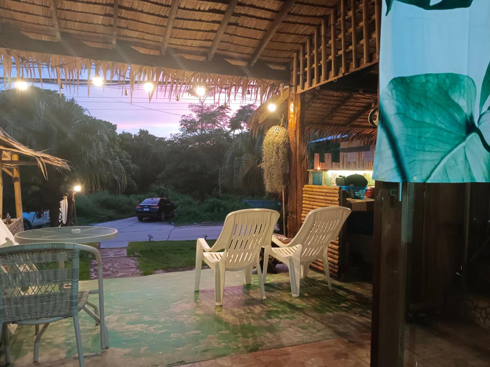 Tiki Bar-Kantiang Guesthouse Koh Lanta Exterior photo